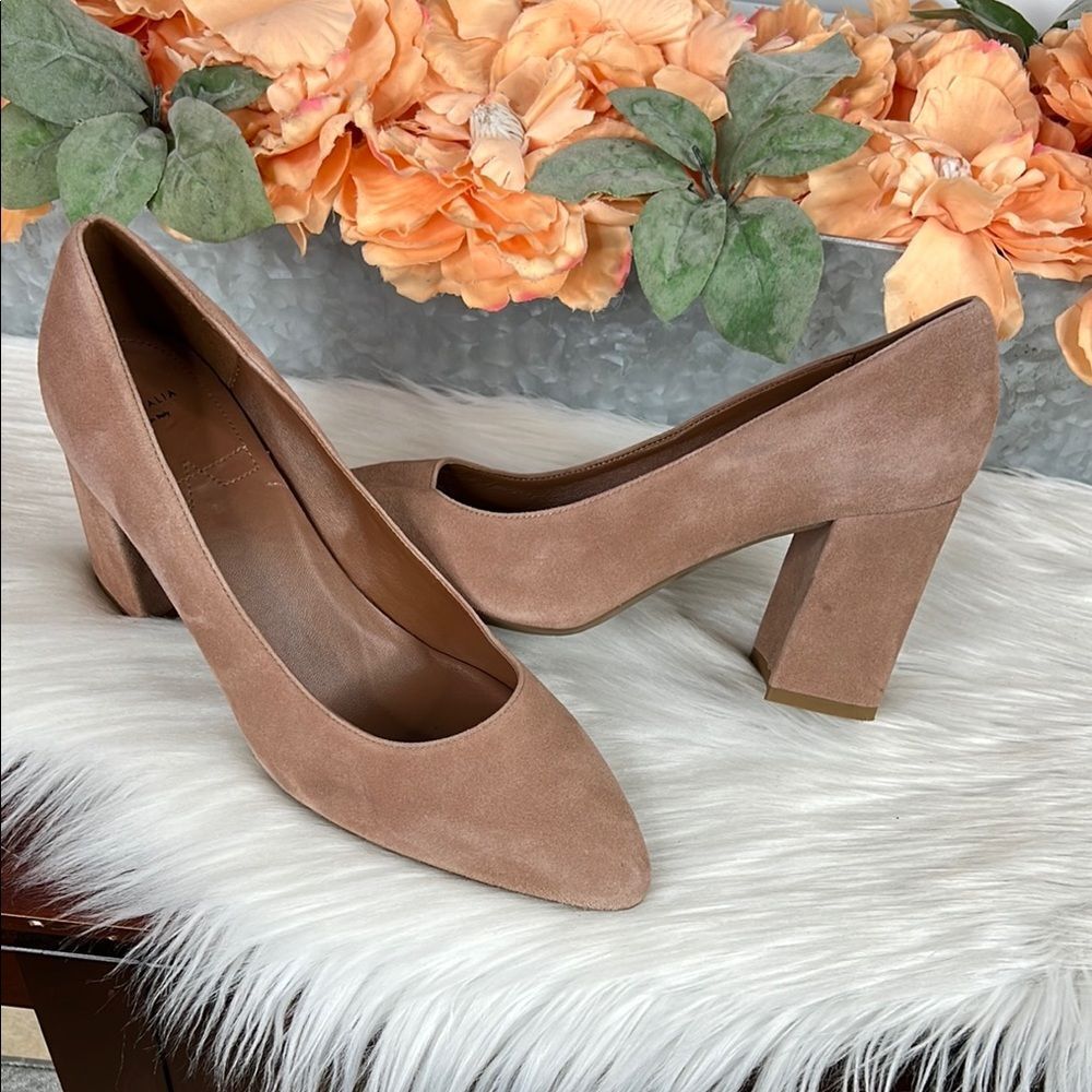 Aquatalia Blush Pink Suede Block Heel Pumps - Picture 2 of 11